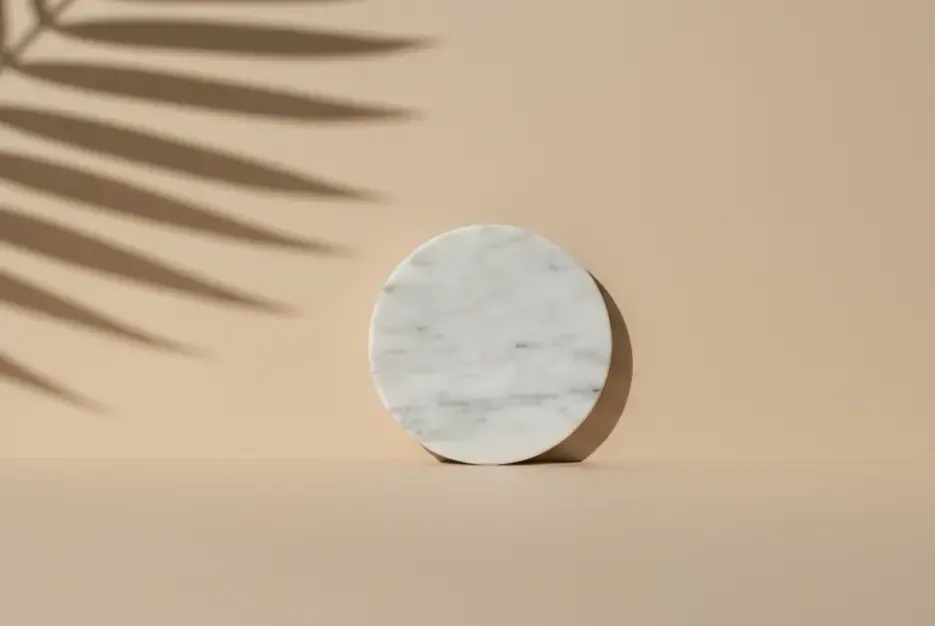 [BD 6052] Round Marble Plinth.webp